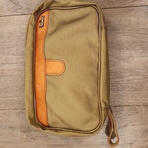 Hartmann Travel Bag Tri-Fold Accessory Makeup Shaving Accessory Kit Tan Brown